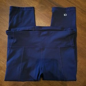 Gap Capri sculpt legging